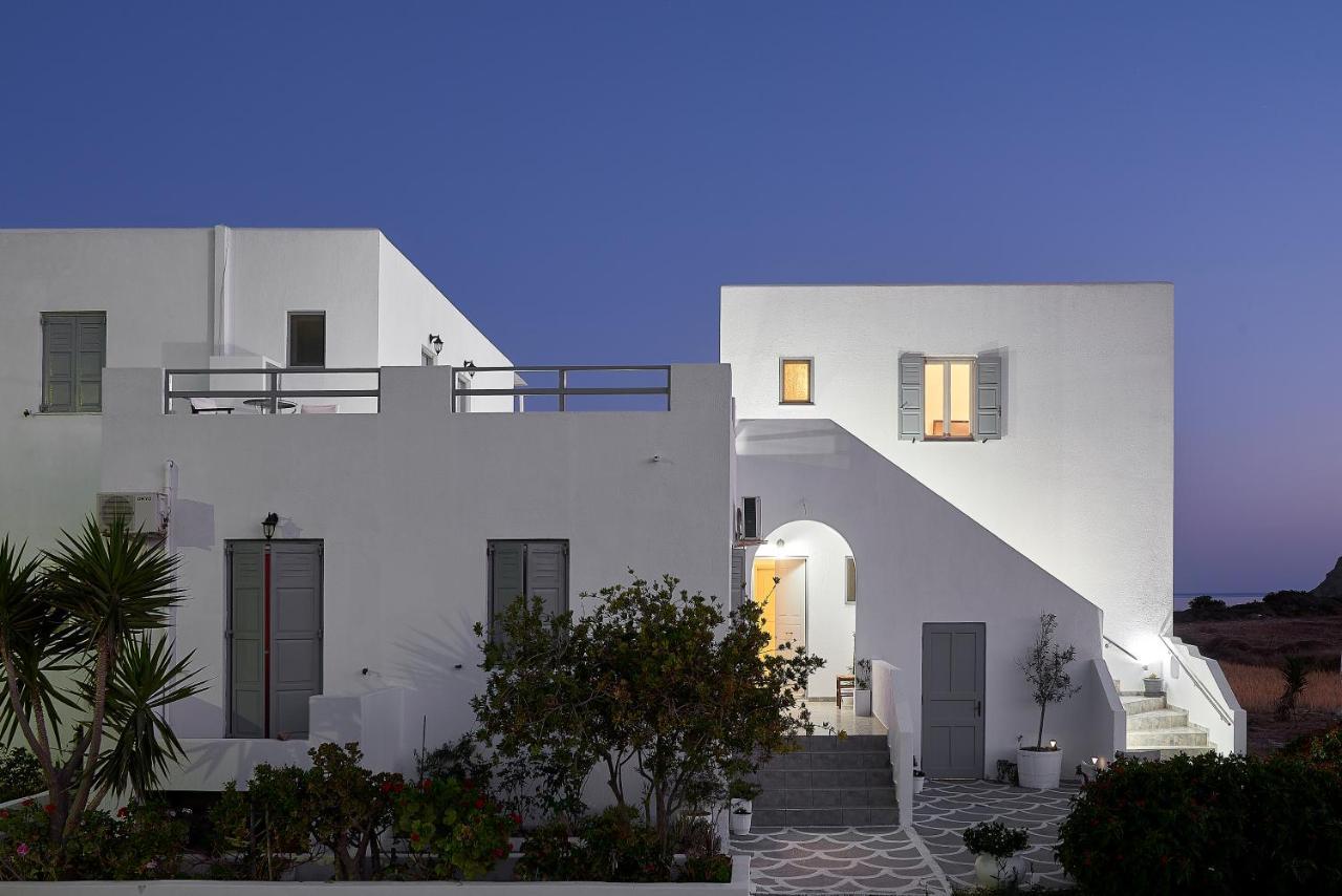 Muses Rooms Milos Provatas Dış mekan fotoğraf